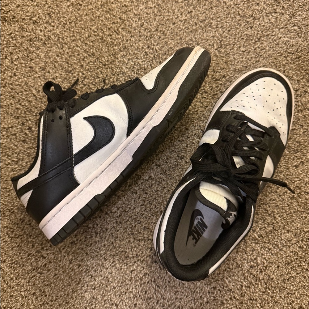 Women’s Panda Dunks - 7.5